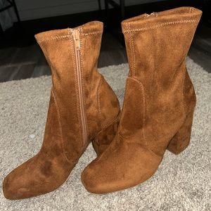 Steve Madden Light Brown Booties